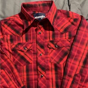 Boys small 5/6 wrangler pearl snap